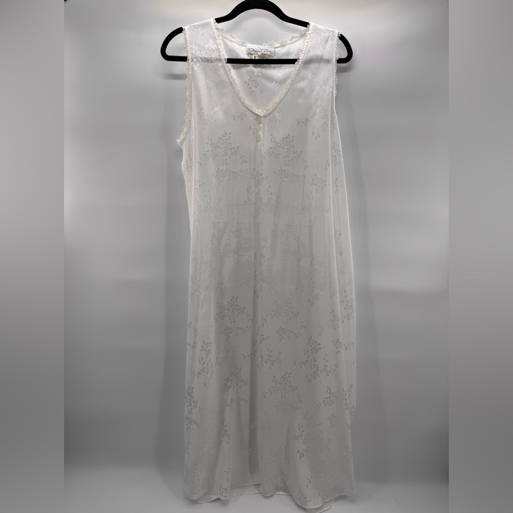 Vintage Oscar De La Renta Neiman Marcus Large White Satin Nightgown